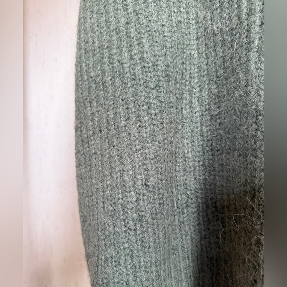 Jenni Kayne Olive Cocoon Cardigan - Picture 5 of 7